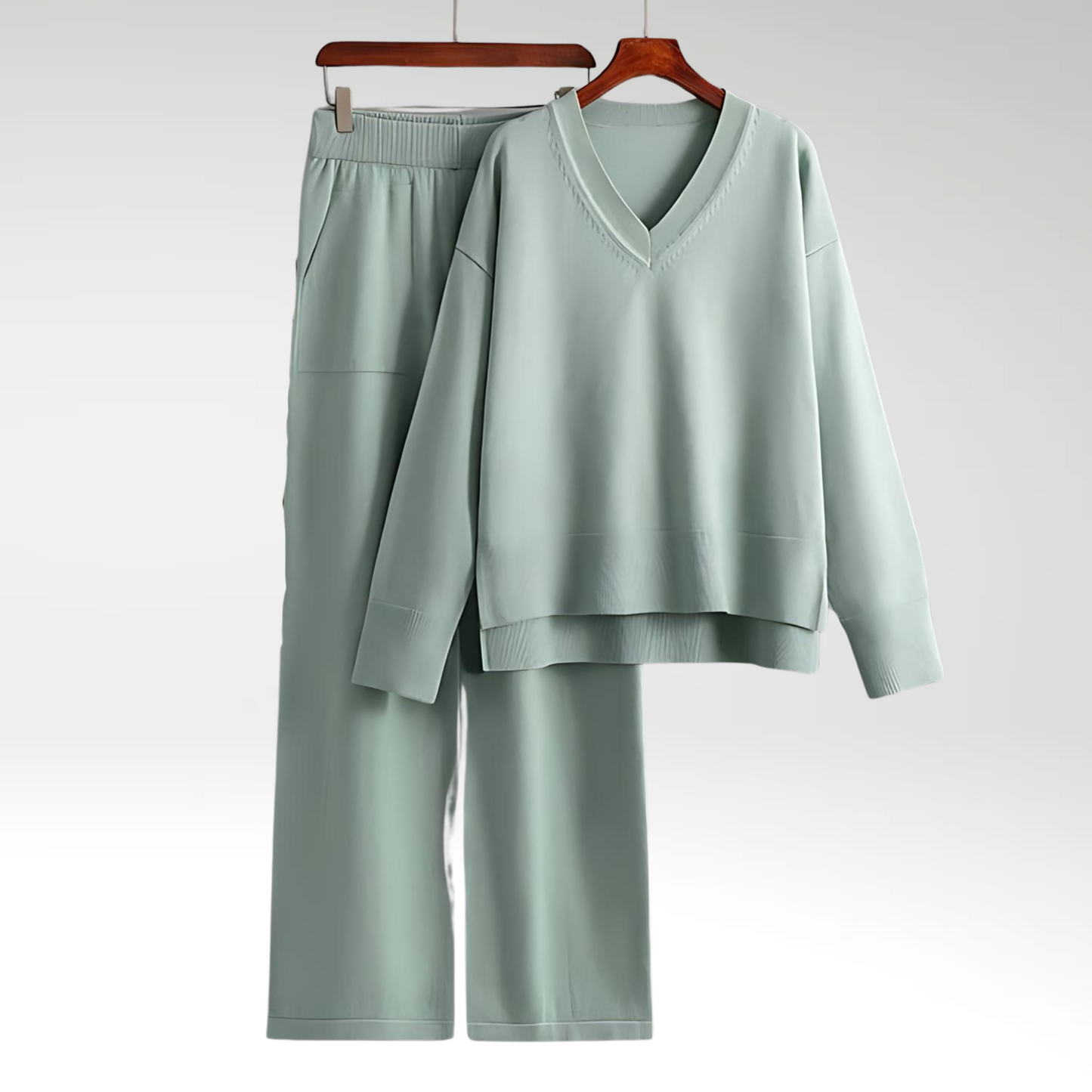 Izabela | Luksusowy dwuczęściowy zestaw z dekoltem w serek