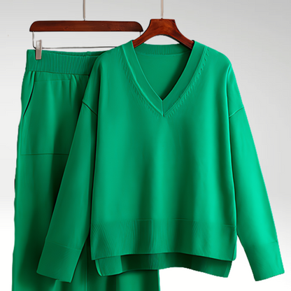 Izabela | Luksusowy dwuczęściowy zestaw z dekoltem w serek